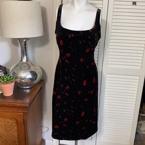 90’s Vintage Betsey Johnson New York Black Velvet Dress with Roses - L